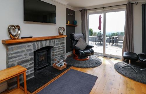Lampeter House | Aberdauddwr