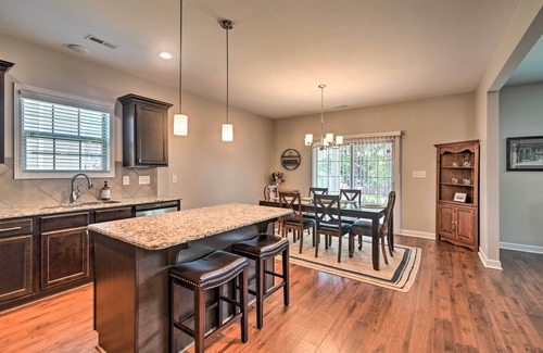 Aberdeen House | Aberdeen Getaway < 6 Mi to Pinehurst Resort!