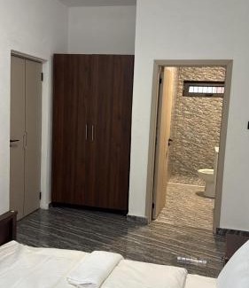 Freetown Apartment | Aberdeen Richview Luxury Apartments Your Private Ensuite Room in a 3Bed Luxury Apartment H101-2