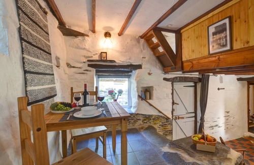 Glandwr Cottage | Aberelwyn Granary