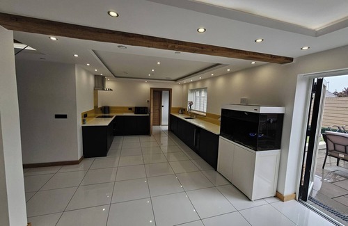 St George House | Abergele 3-Beds, Pet Friendly & Parking