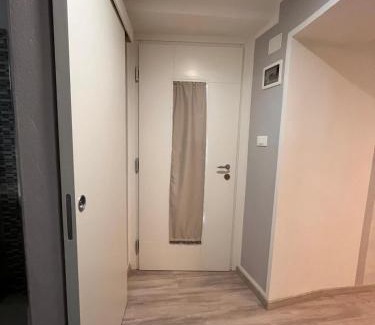 Mezzano Apartment | Abete Bianco
