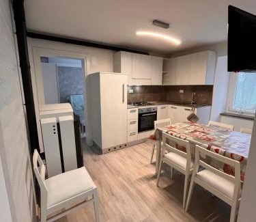 Mezzano Apartment | Abete Bianco