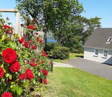 Hollywood House | Abhainn Ri Cottages