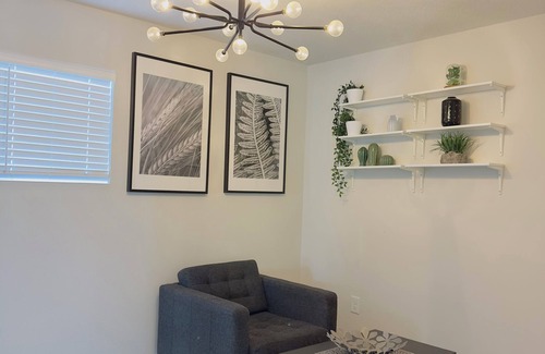 Seffner Community Alliance House | Abi home Room-3/shared bathroom