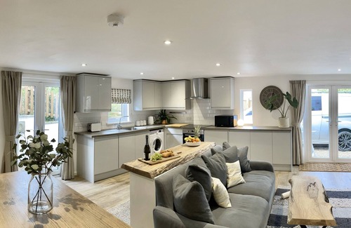 Raymonds Hill Cottage | Abode