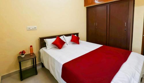 Thiruvidaimarudur House | ABOORVA GRAND INN HOMESTAY ROOMS RESORT HOTEL IN KUMBAKONAM