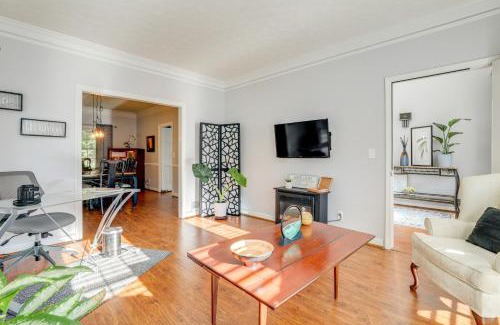 Centerville House | about 30 Mi to Atlanta - The Wellness Manor with Deck!