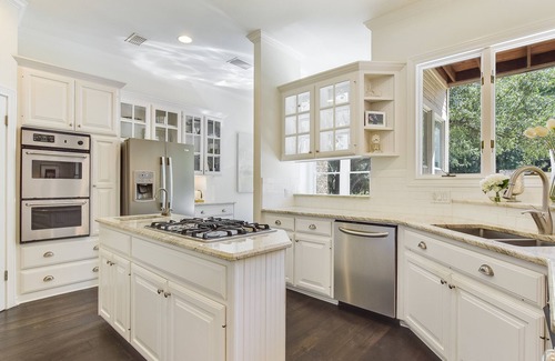 Austin House | Above Austin Country Club I Pool&Spa I Game Room I Luxury Services