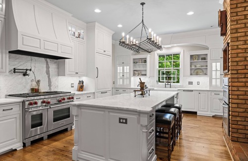 Franklin House | Above Nashville Franklin Heritage House| Walking Distance| Historic IServices