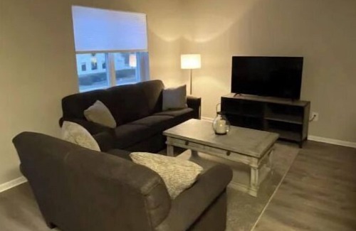 Manchester Apartment | Above the Mat- Downtown Apartment