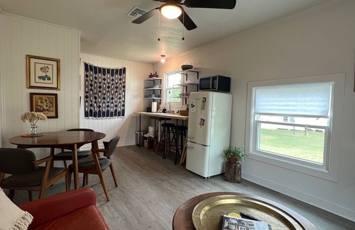 La Grange Apartment | Above the pink stairs ~ a quiet eclectic garage apartment.