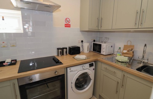 Barnt Green Cottage | ABOVE THE PUB, pet friendly in Alvechurch