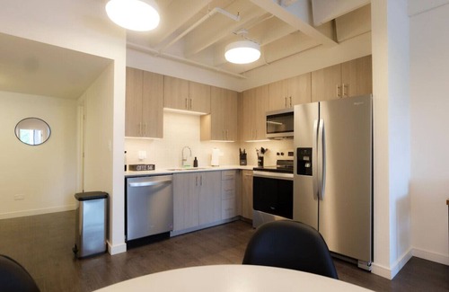 Washington Apartment | Above The Roots | Sophisticated 1BD Retreat