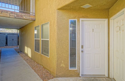 Uptown Condo | ABQ Uptown Condo near I-40, 2bd/1ba, AC!