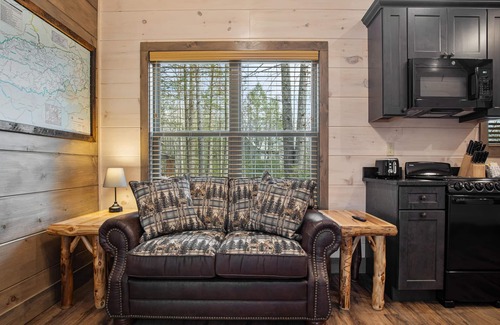 Rocky Grove Cabin | Abright Grove - Unit 2