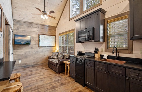 Rocky Grove Cabin | Abright Grove - Unit 2