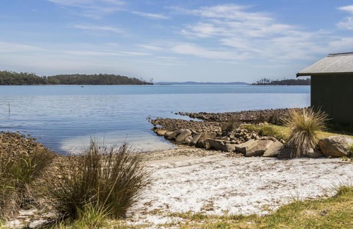 Taranna House | Abs by the Bay