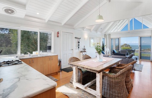 Tarwin Lower Cottage | Absolute Beach FrontagenSelf Contained CottagesnFully equipped for your holiday