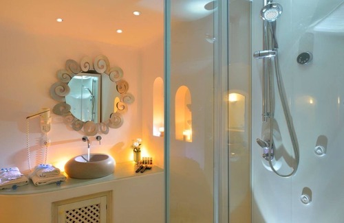 Imerovigli Hotel | Absolute Bliss