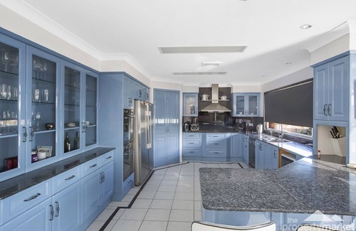 Summerland Point House | Absolute waterfront house with pool and jetty