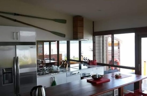 Little Wobby House | Absolute Waterfront: Turners River House Hawkesbury River.WOBBY BEACH