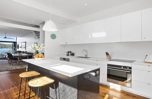 Wagstaffe House | Absolute Waterfront at Wagstaffe