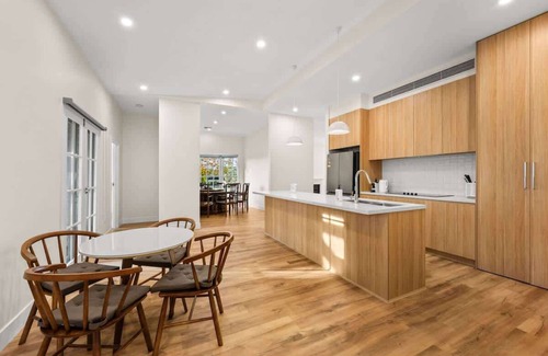 Balnarring House | Absolutely Beautiful Balnarring Family Home for 7