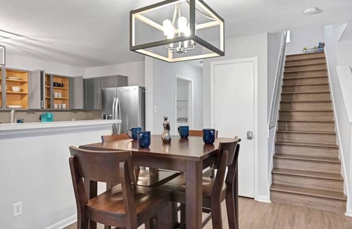 Spring House | Absolutely Charming Vacation Home!