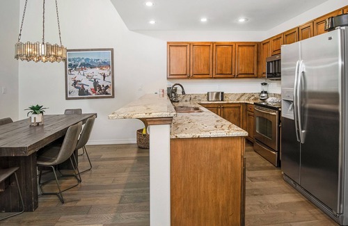 Edwards Condo | Absolutely Darling Condo w/Very Short Walk to Arrowhead Lift, Pool, Hot Tub!