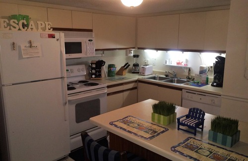 Garden City Condo | "Absolutely Gorgeous". Direct Ocean Front. Super Rates!