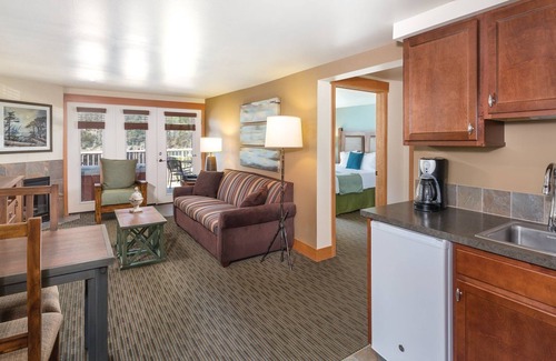 Deer Harbor Resort | Absolutely gorgeous resort & condos !