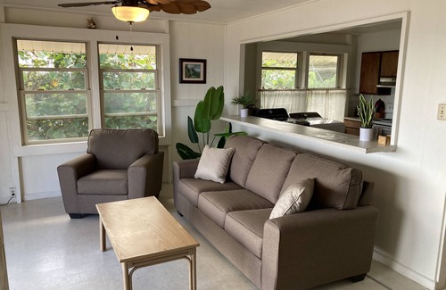 Hauula House | Absolutely Oceanfront/SimpleRuralHome/AC rooms