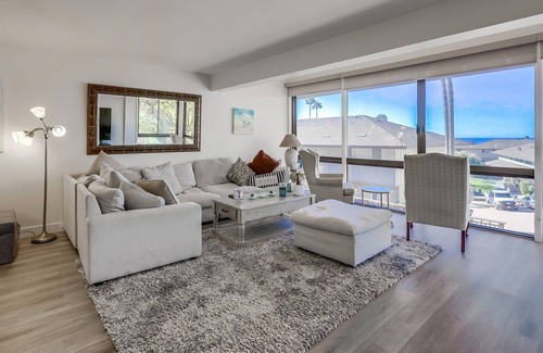 Blue Lagoon Condo | Absolutely Stunning ocean front Town Home Adjacent to Montage Resort