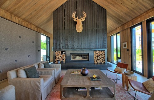 Creemore Other | Absolutely Stunning Country Home in Creemore! Modern Elegance! Pool! Views!