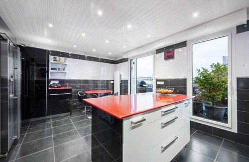 Bercy Apartment | Abstract Allure, by Veeve