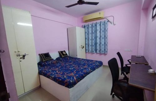 Thane West Bed & Breakfast | AC Bed And Breakfast At Pushpanjali Phase 2 Bunglow No A1,Ovale ,Ghodbunder Road Thane West