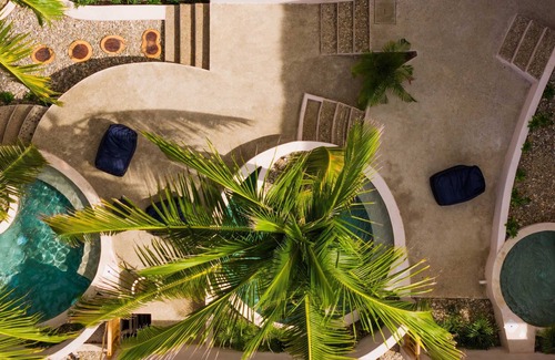 Santa Maria Apartment | AC Bedroom Daily Clean Pool Reliable Wi-Fi