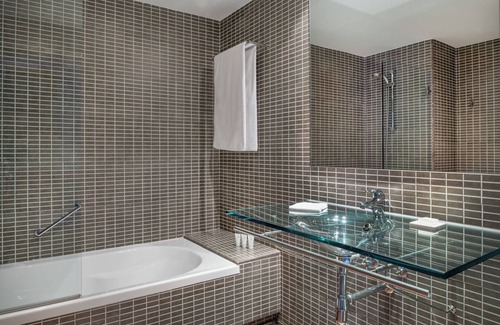 Algeciras Hotel | AC Hotel Algeciras by Marriott