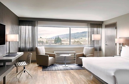 Pleasanton Hotel | AC Hotel by Marriott Pleasanton