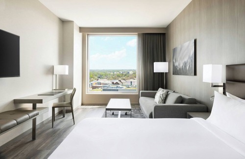 Bethesda Hotel | AC Hotel by Marriott Bethesda Downtown