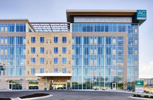 St. Louis Park Hotel | AC Hotel by Marriott Minneapolis West End