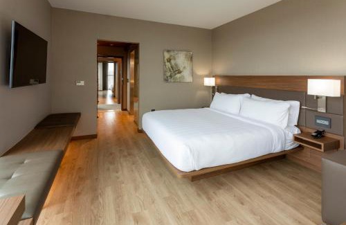 St. Louis Park Hotel | AC Hotel by Marriott Minneapolis West End