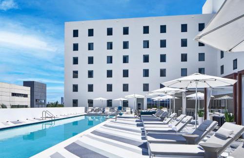 Aventura Hotel | AC Hotel by Marriott Miami Aventura