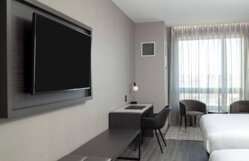 Portsmouth Hotel | AC Hotel by Marriott Portsmouth Downtown/Waterfront