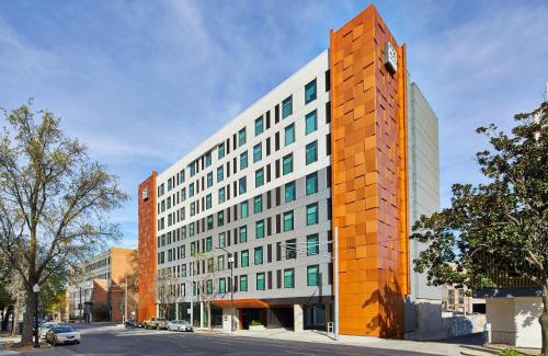 Downtown Sacramento Hotel | AC Hotel by Marriott Sacramento