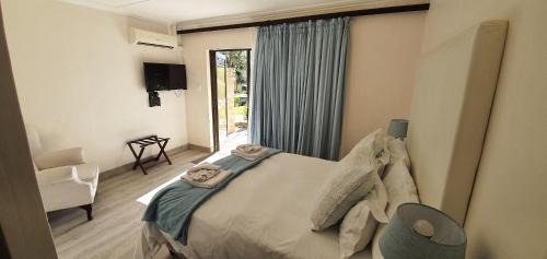 Fichardt Park Bed & Breakfast | Acacia Lodge
