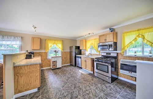 Marlboro House | Acadia Home with Incredible Frenchman Bay View!