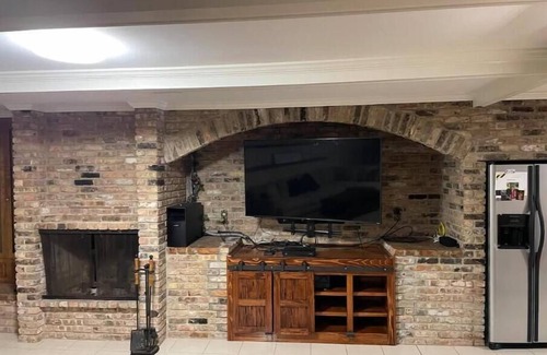 Lafayette House | Acadie EVENT Retreat w/POOL for 14+ w/GameRoom