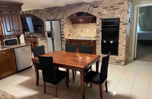 Lafayette House | Acadie EVENT Retreat w/POOL for 14+ w/GameRoom